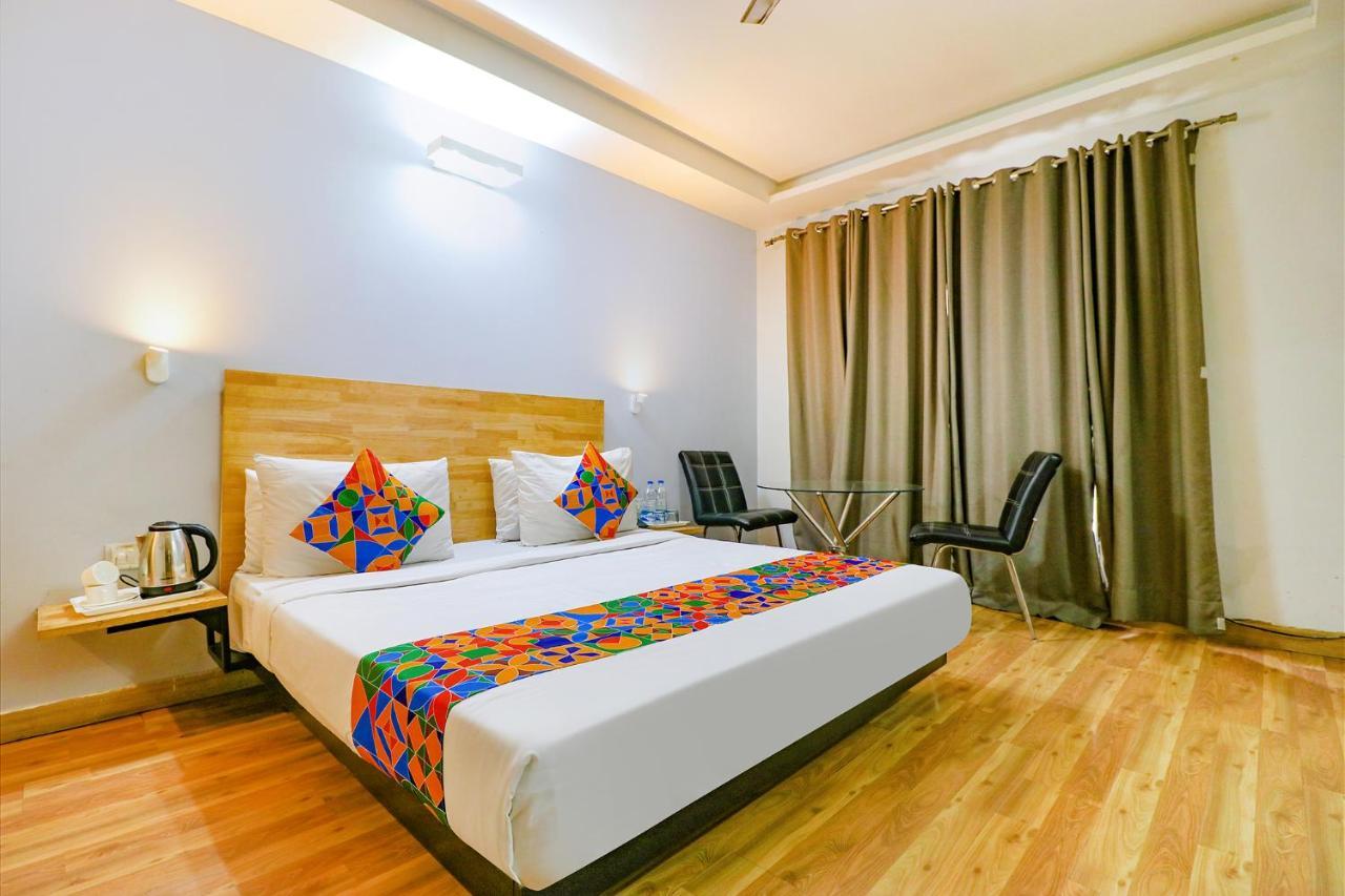 Fabhotel Majestic Jpm I Nuova Delhi Esterno foto