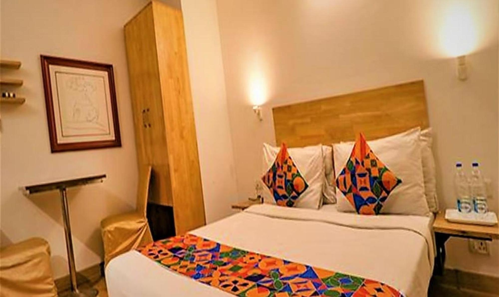 Fabhotel Majestic Jpm I Nuova Delhi Esterno foto