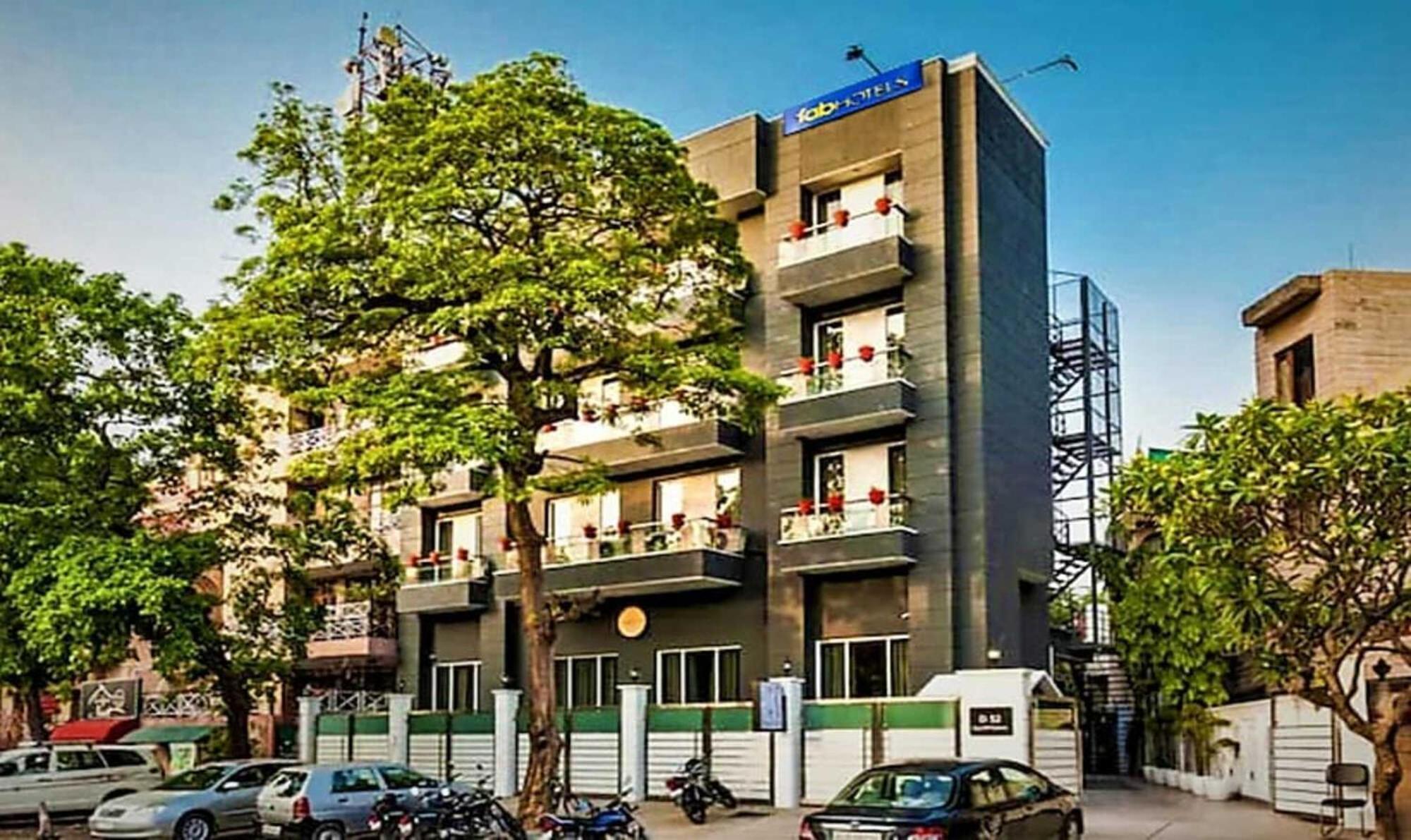 Fabhotel Majestic Jpm I Nuova Delhi Esterno foto